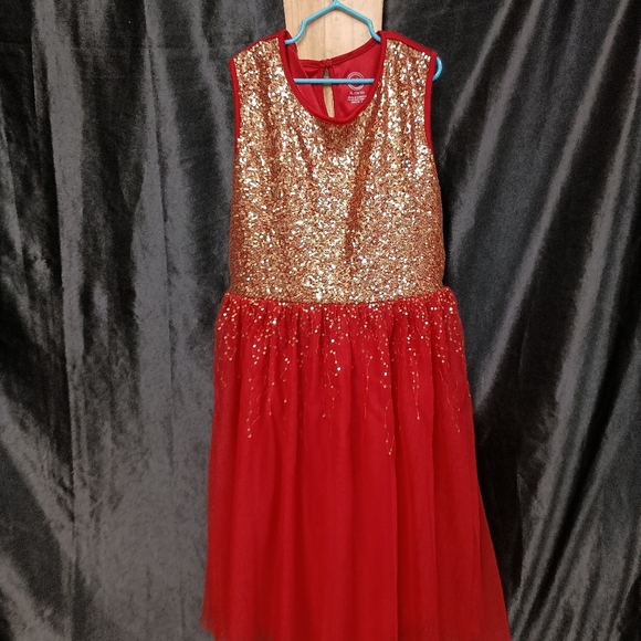 Wonder Nation Red and Gold Kids Formal Dress - Picture 8 of 12